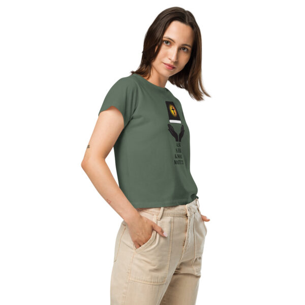 Women’s high-waisted t-shirt - Image 3